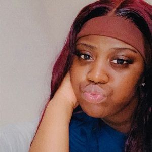 Meet your Posher, Jahlia